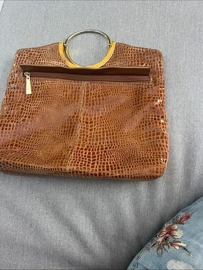 Croc-Embossed Tan Wristlet Clutch with Gold Ring Handle